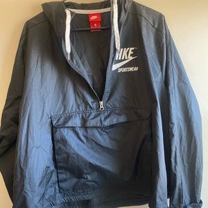 Nike Women’s Windbreaker Pullover